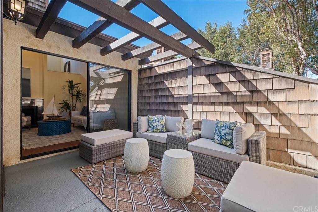3657 Country Club Drive - Photo 1