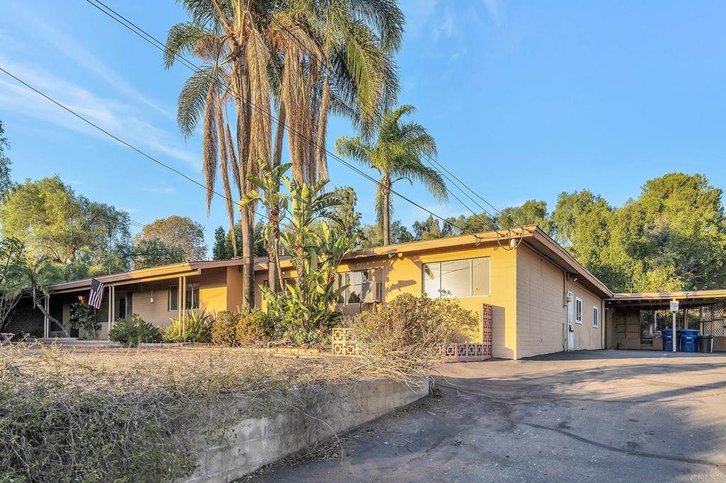 12238 Kingsford Court - Photo 1