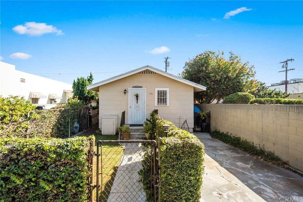 136 Pleasant Street - Photo 1
