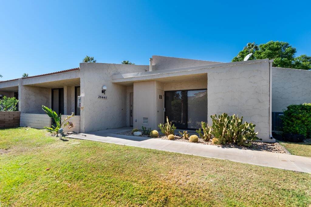 2544 Whitewater Club Drive - Photo 1
