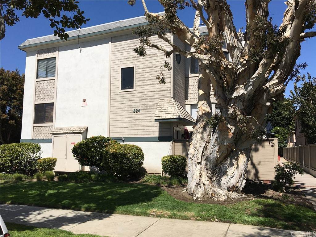 324 Francisca Avenue - Photo 1