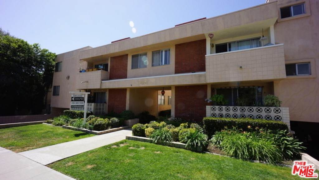 1538 Stanford Street - Photo 1
