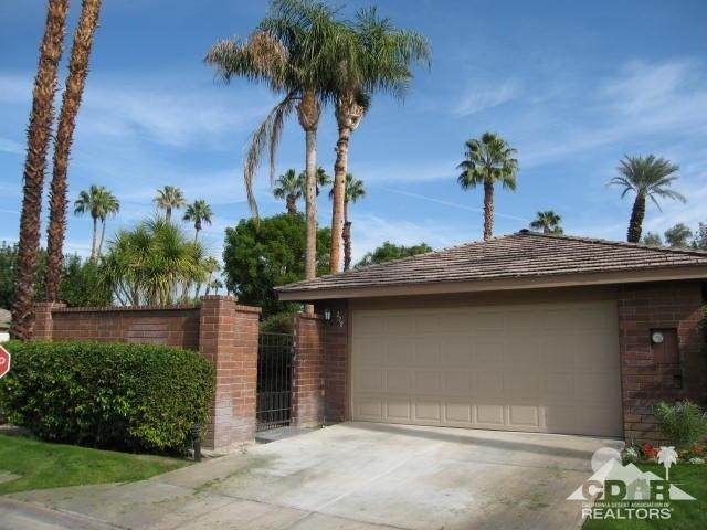 278 San Vincente Circle - Photo 1
