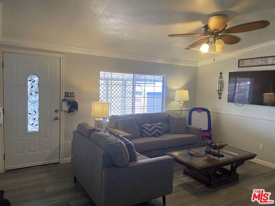 1020 W Evan Hewes Highway - Photo 1
