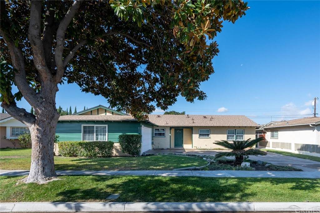 611 Fann Place - Photo 1