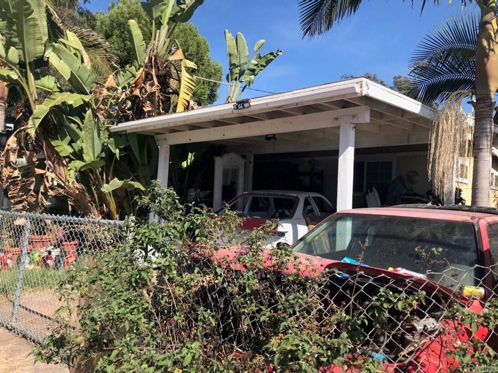 4148 E. Plaza - Photo 1