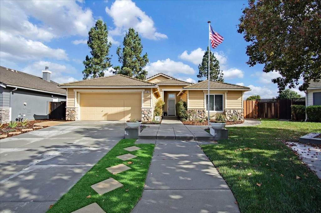 950 Del Monte Drive - Photo 1