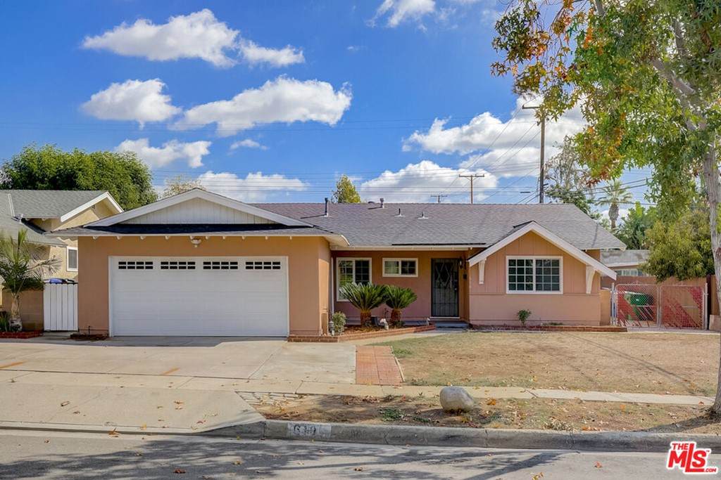 610 Bedford Street - Photo 1