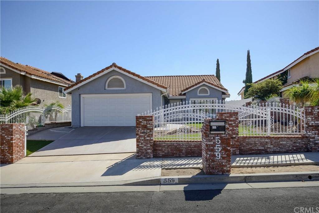 559 Fairbanks Street - Photo 1