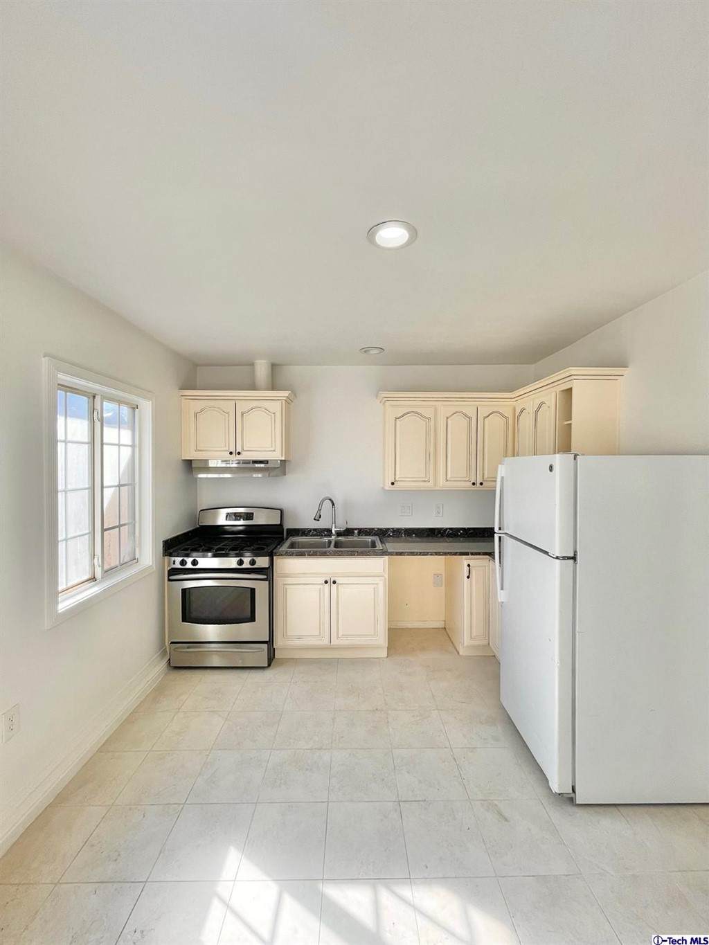 11616 Balboa Boulevard - Photo 1