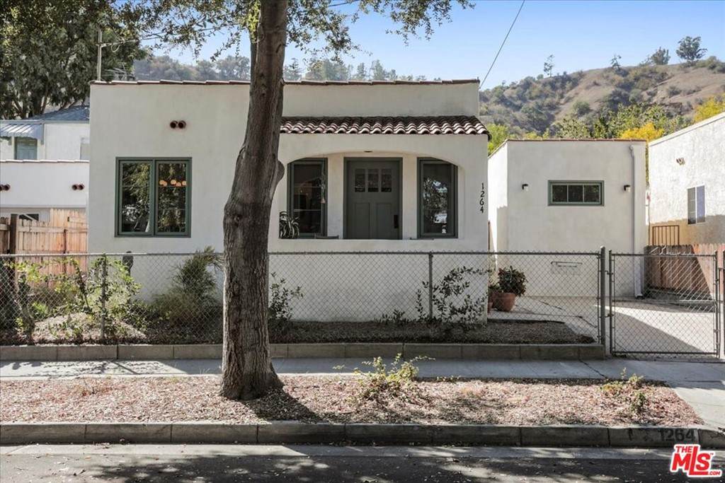 1264 Blake Avenue - Photo 1