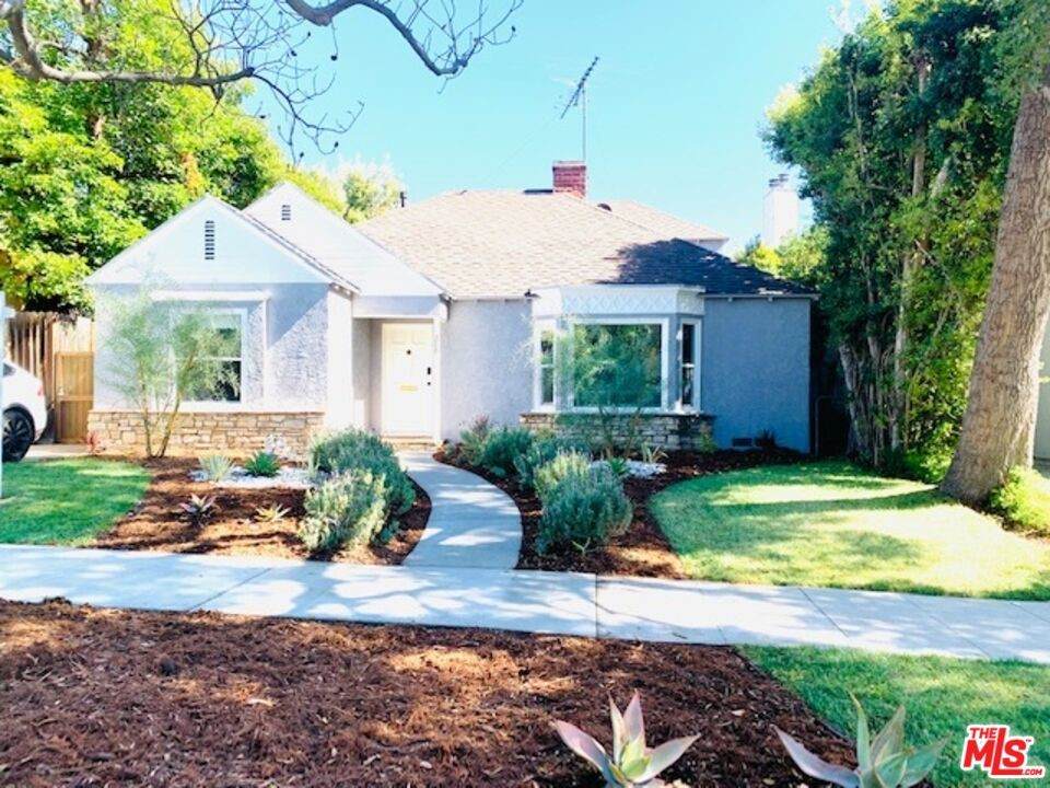 208 Bowling Green Way - Photo 1