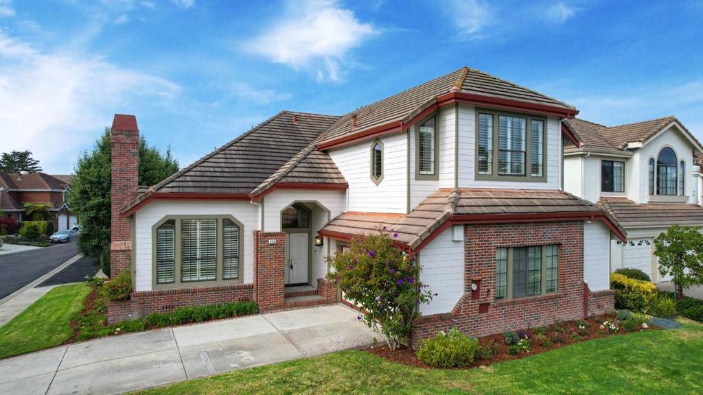 228 Eagle Trace Drive - Photo 1