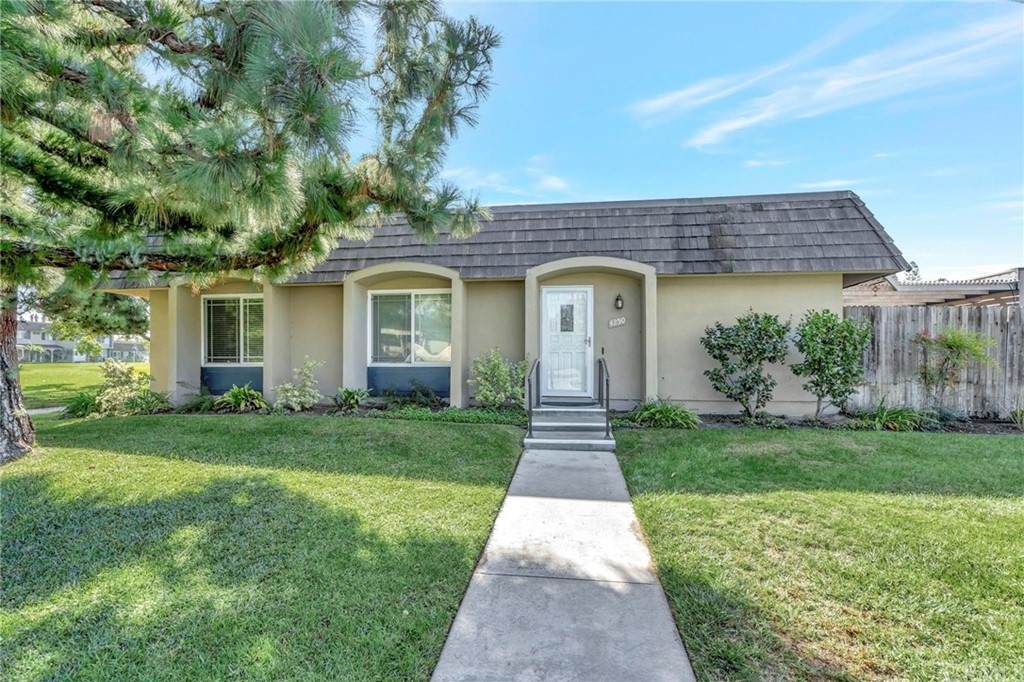 4250 Larwin Avenue - Photo 1