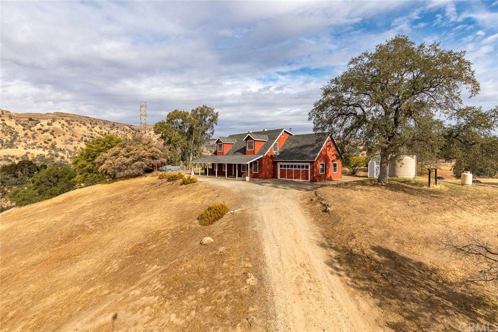 22635 Stagecoach Lane - Photo 1