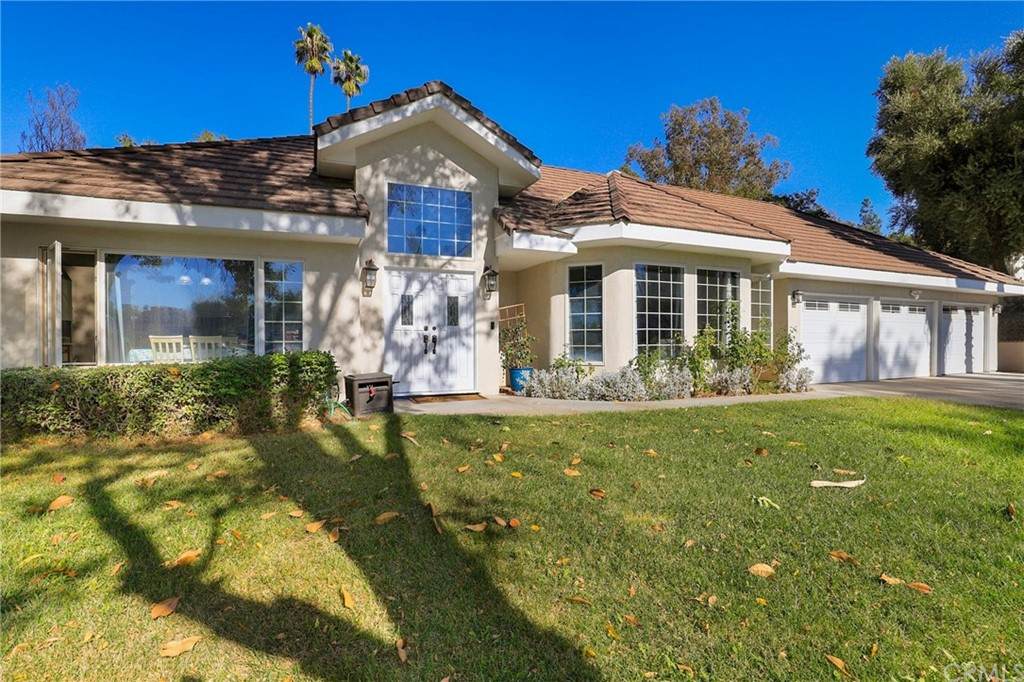 5978 Courtland Drive - Photo 1