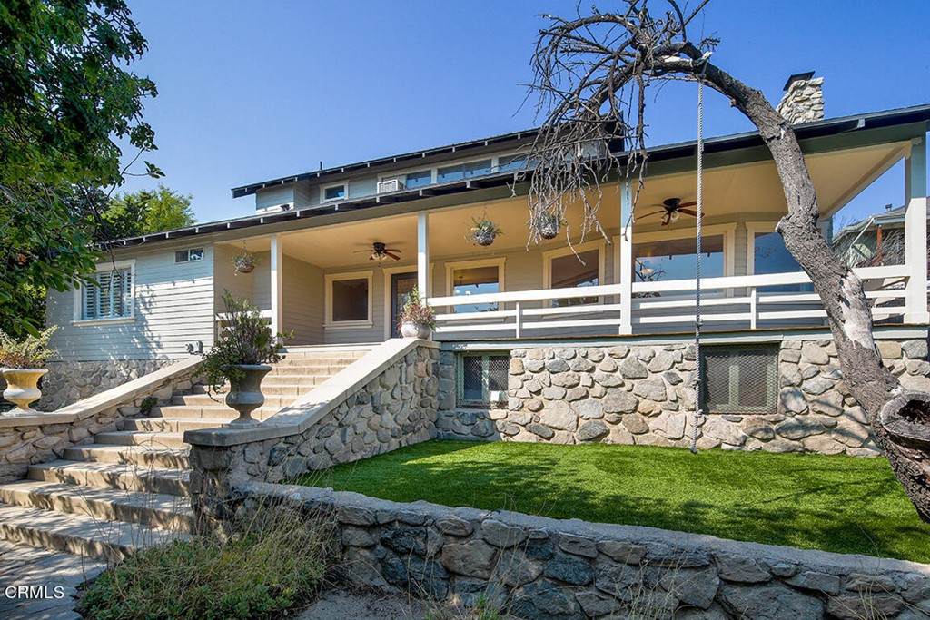 2720 Henrietta Avenue - Photo 1