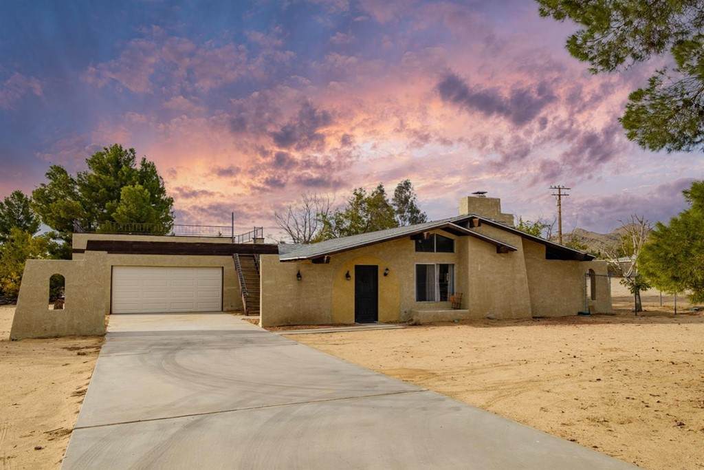 15014 Pocahontas Street - Photo 1