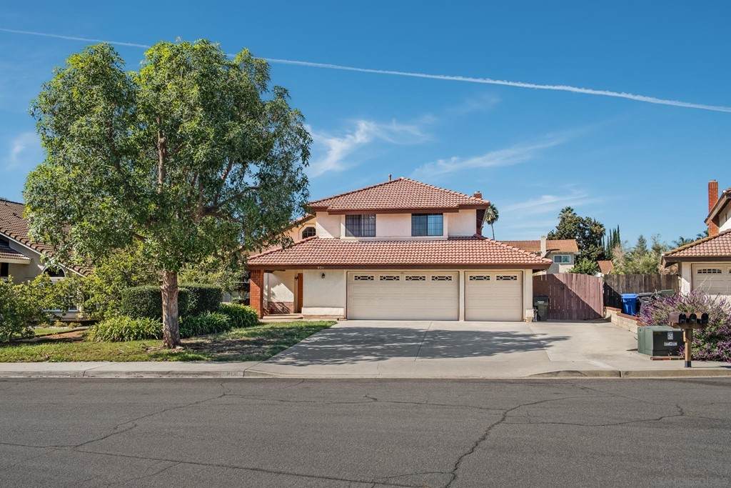 928 Merlin Ct - Photo 1
