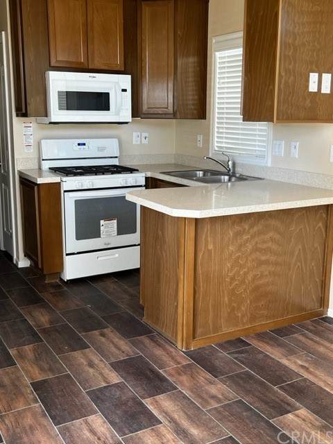 45131 28th Street - Photo 1