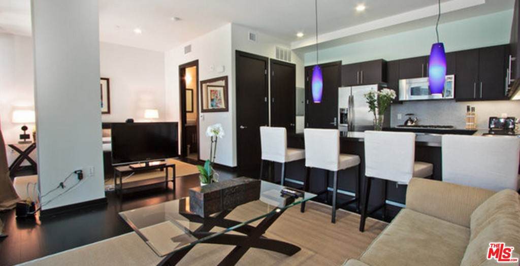 655 Hope Street - Photo 1