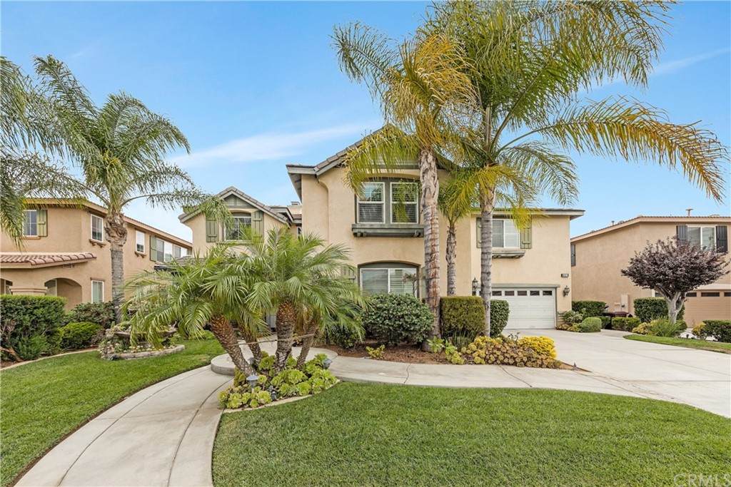 36819 Pictor Avenue - Photo 1