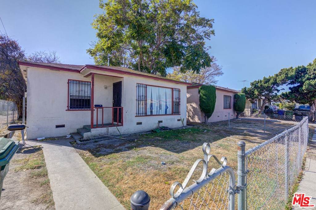 1150 105Th Street - Photo 1