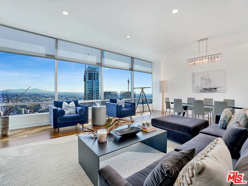900 Olympic Boulevard - Photo 1