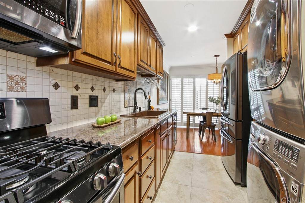 1985 Rolling Vista Drive - Photo 1