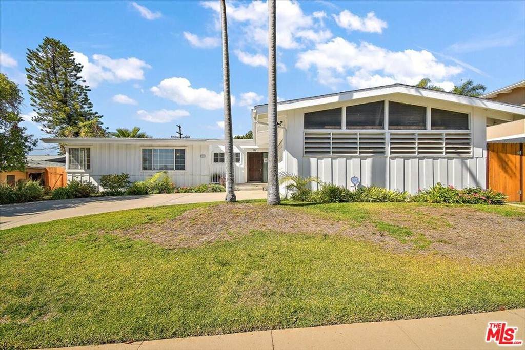 5515 Sherbourne Drive - Photo 1