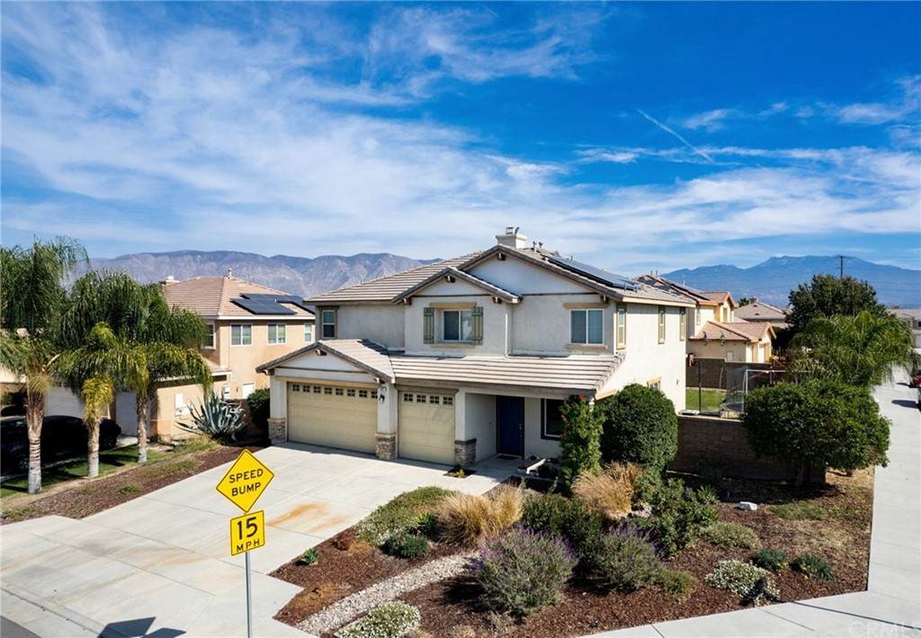 677 Fox Glen Drive - Photo 1