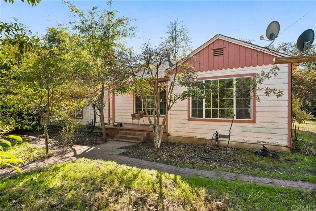 2118 Elm Street - Photo 1