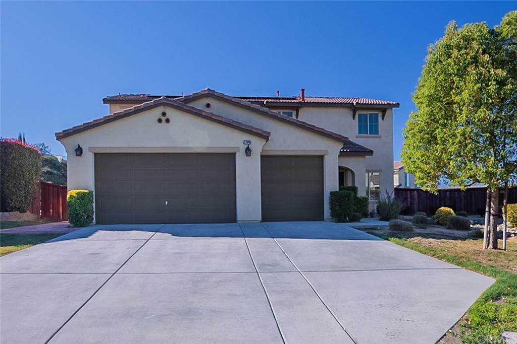 37045 Mulligan Drive - Photo 1