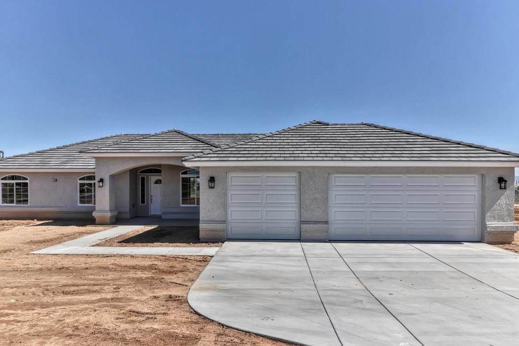 17739 Manzanita Street - Photo 1