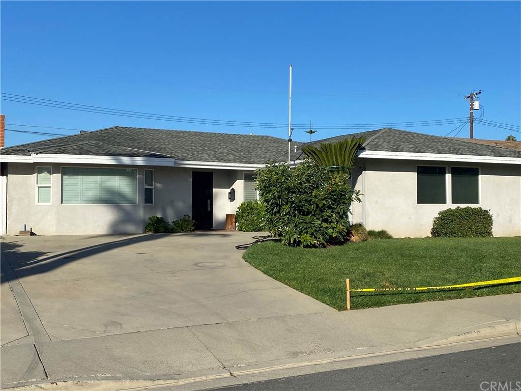 615 Churchill Avenue - Photo 1