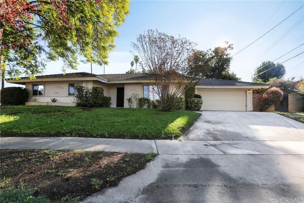 4910 Chapala Drive - Photo 1