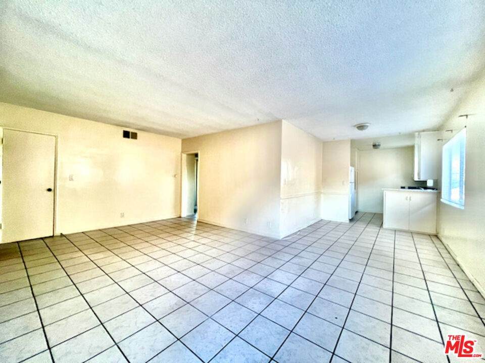 2012 Bedford Street - Photo 1