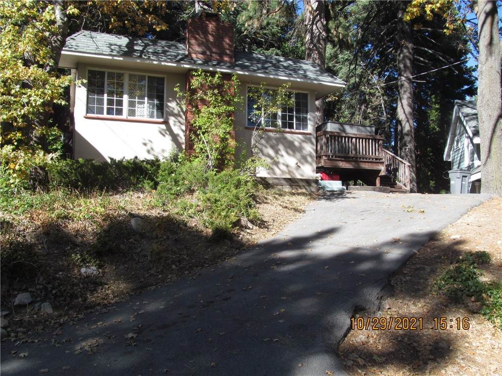 750 Victoria Court - Photo 1
