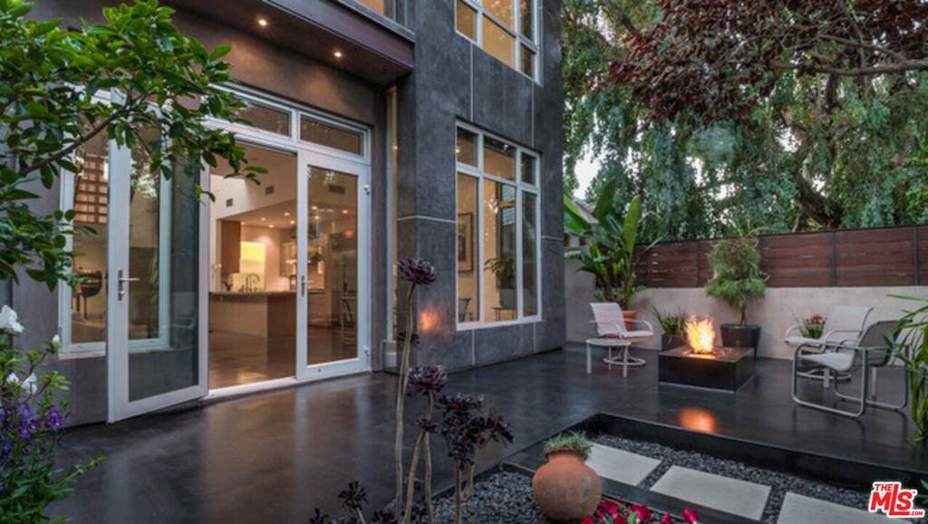 117 Park Place - Photo 1