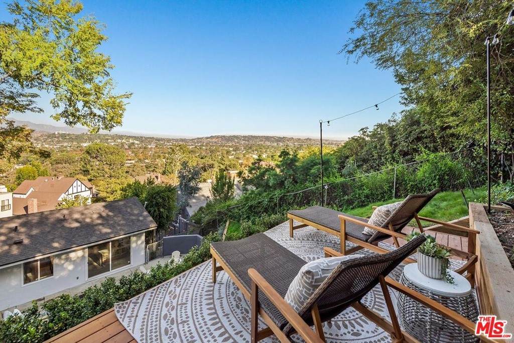 3624 Shannon Road - Photo 1