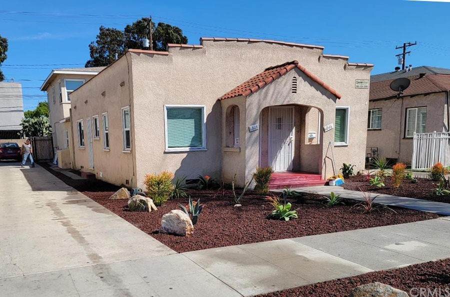 6046 Linden Avenue - Photo 1
