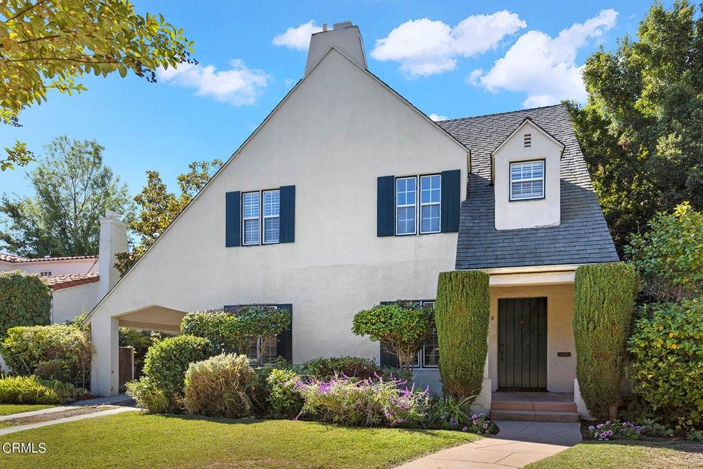 2115 El Molino Place - Photo 1