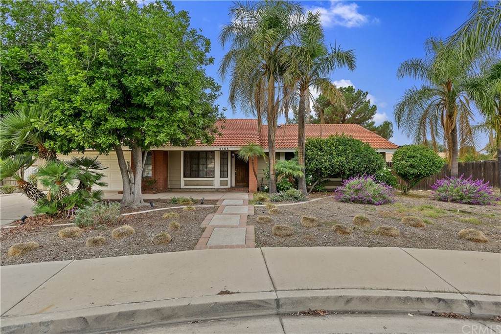 2164 Quince Avenue - Photo 1