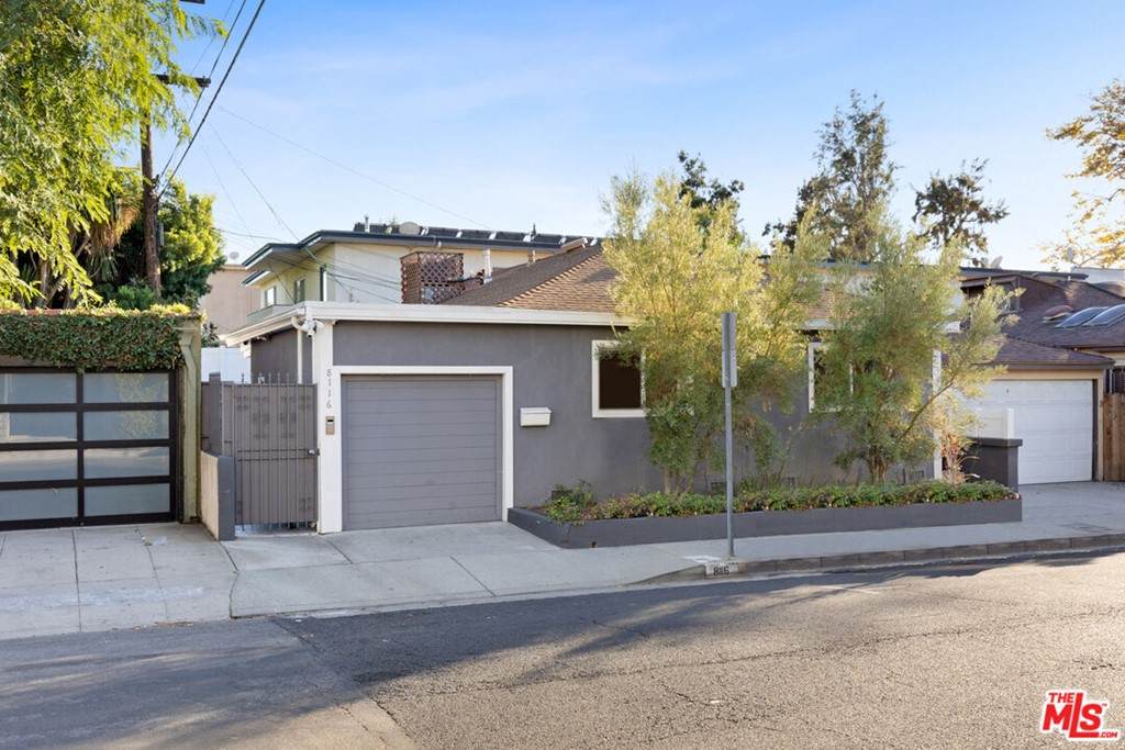 8116 Romaine Street - Photo 1