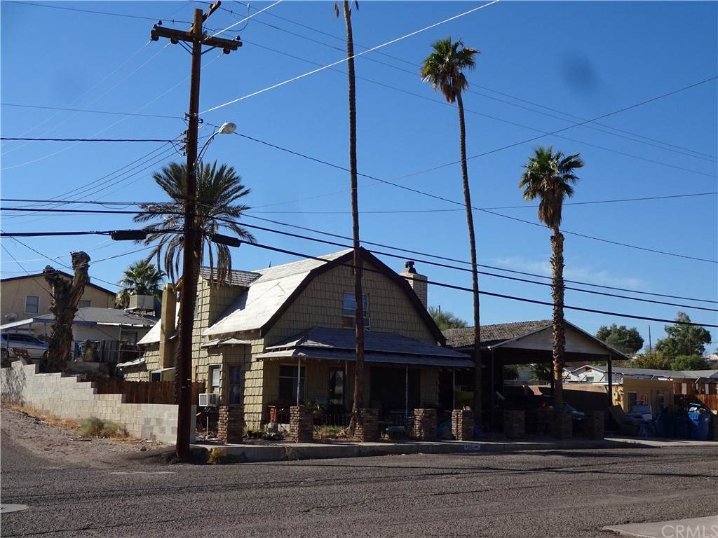 401 Cibola Street - Photo 1