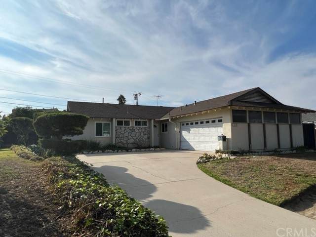 1115 Clorinda Drive - Photo 1