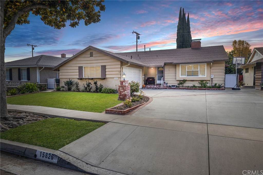 15826 Rushford Street - Photo 1