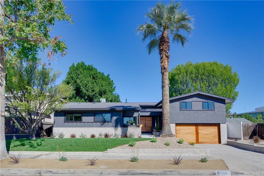 18213 Sunburst Street - Photo 1
