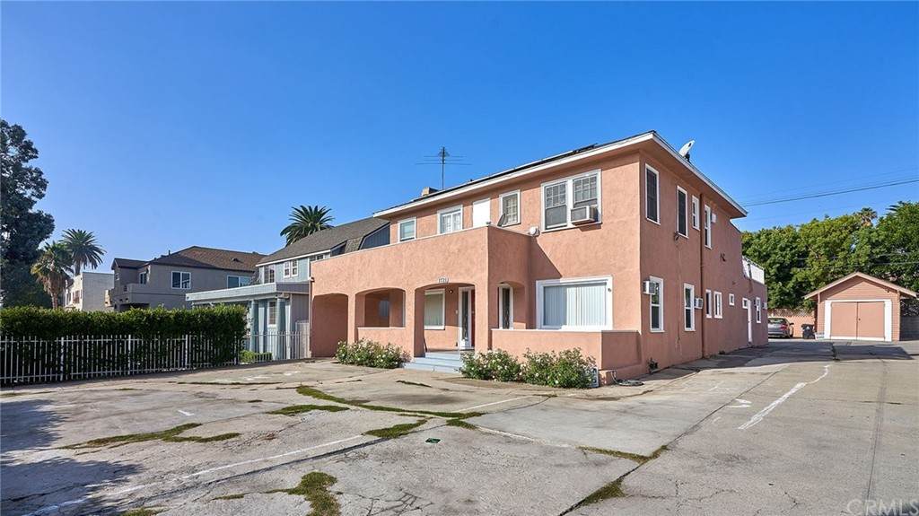 1721 Crenshaw Boulevard - Photo 1