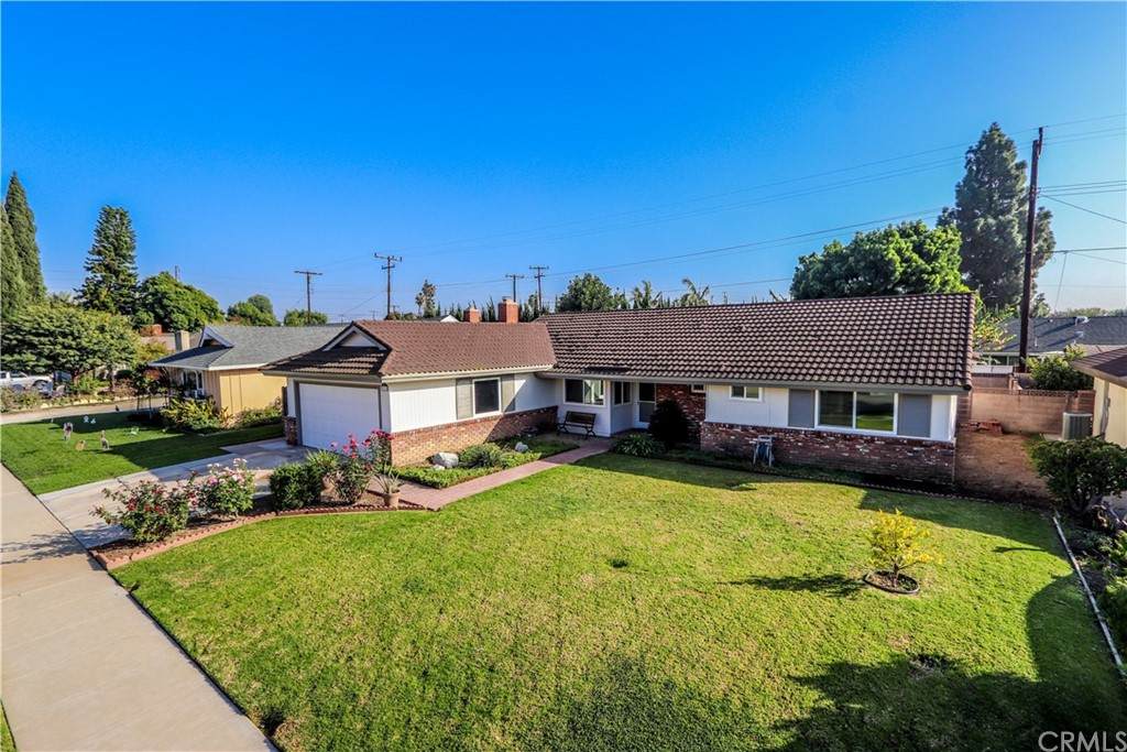 514 Dunton Avenue - Photo 1